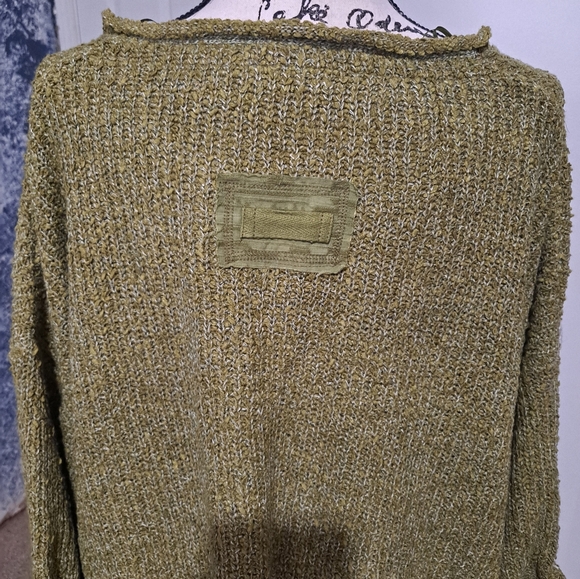 Cropped sweater - Picture 7 of 9
